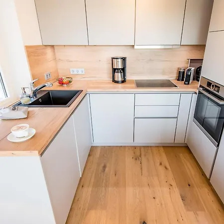 Terpstich 50 Whg 2 *